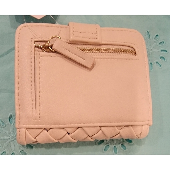 NWT Time and Tru Wallet - Picture 4 of 9